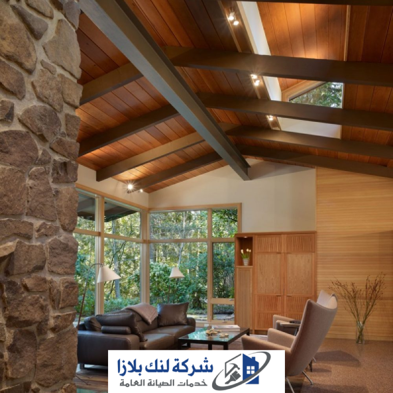 تصميم وتركيب أسقف الخشب