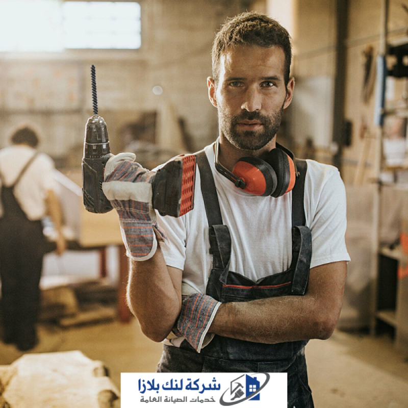 نجار فك وتركيب اثاث في دبي